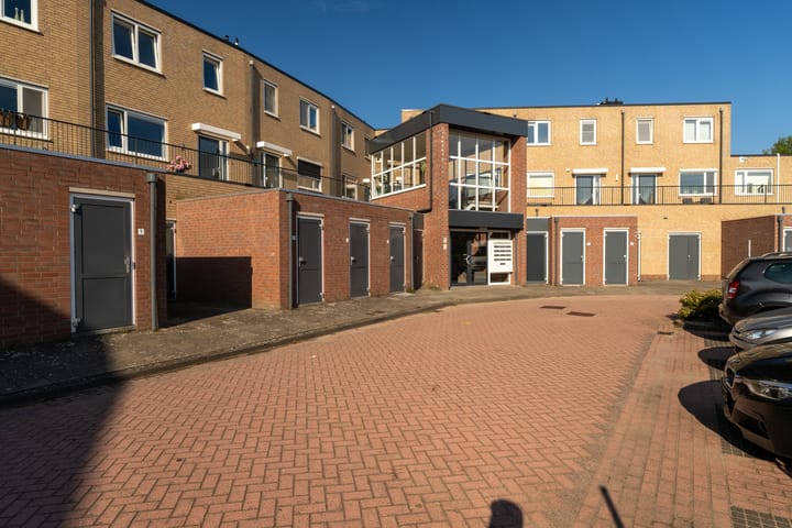 Foto 24 van Goudenregenhof 9