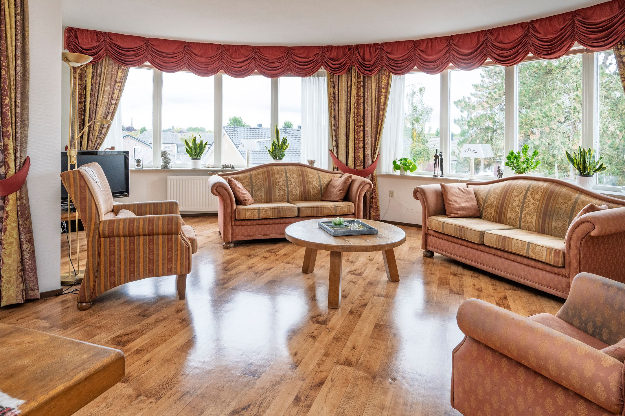 Foto 6 van Bernstein 70