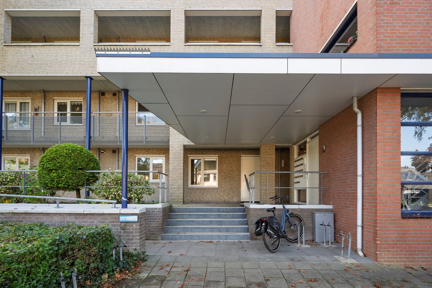 Foto 20 van Bernstein 70