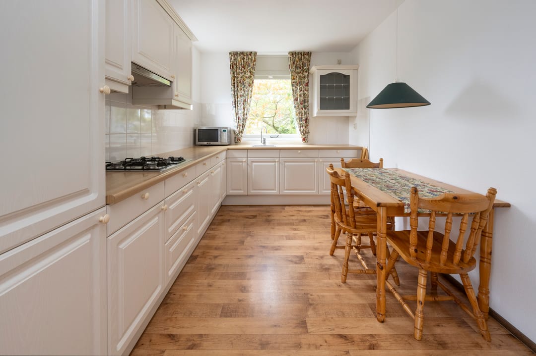 Foto 8 van Bernstein 70