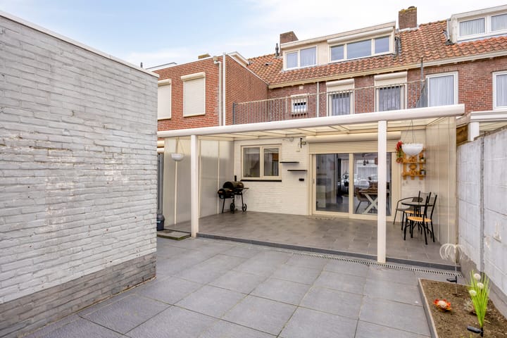 Foto 27 van Karperstraat 15