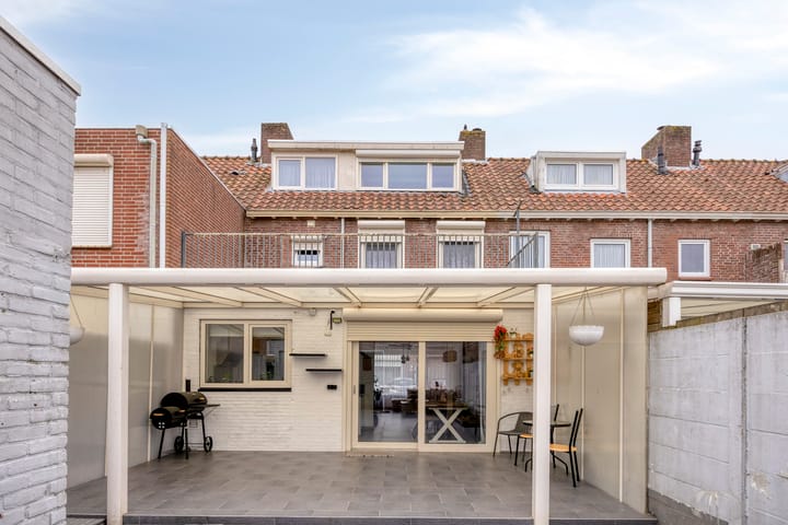 Foto 28 van Karperstraat 15