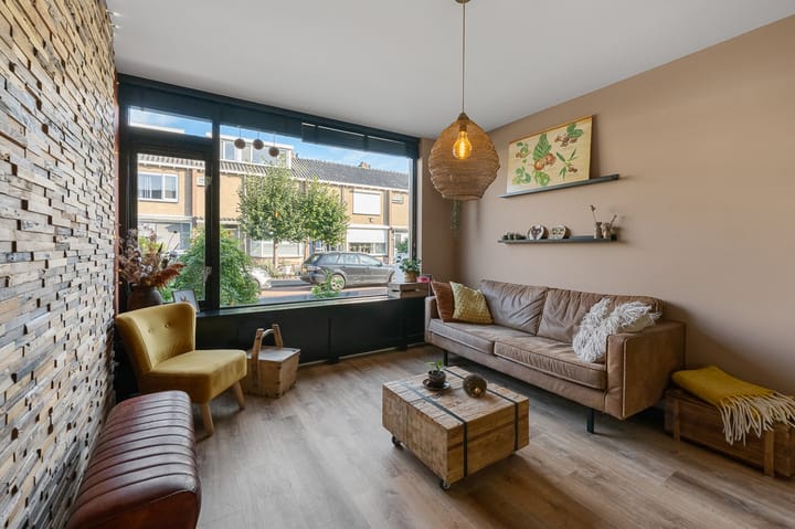 Photo 6 of Barentszstraat 33