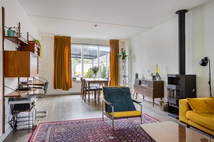 Photo 2 of Schoener 16 82