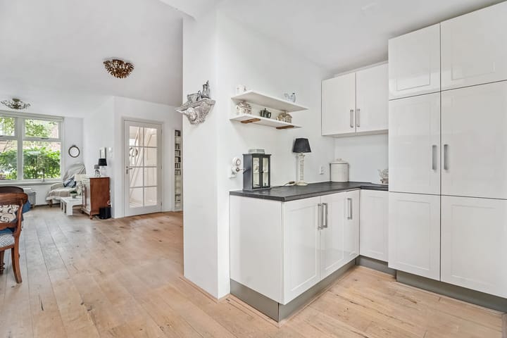 Foto 13 van Mesdagstraat 8