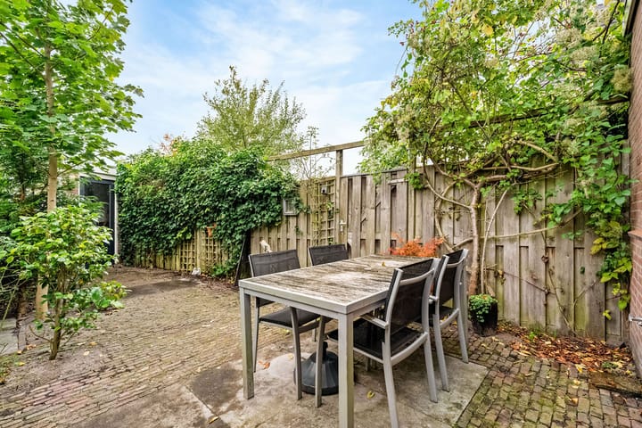 Foto 24 van Mesdagstraat 8