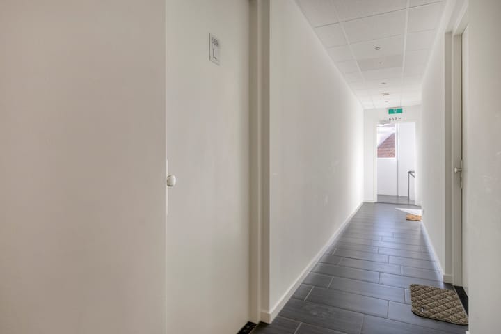 Foto 8 van Veldmaarschalk Montgomerylaan 669-L