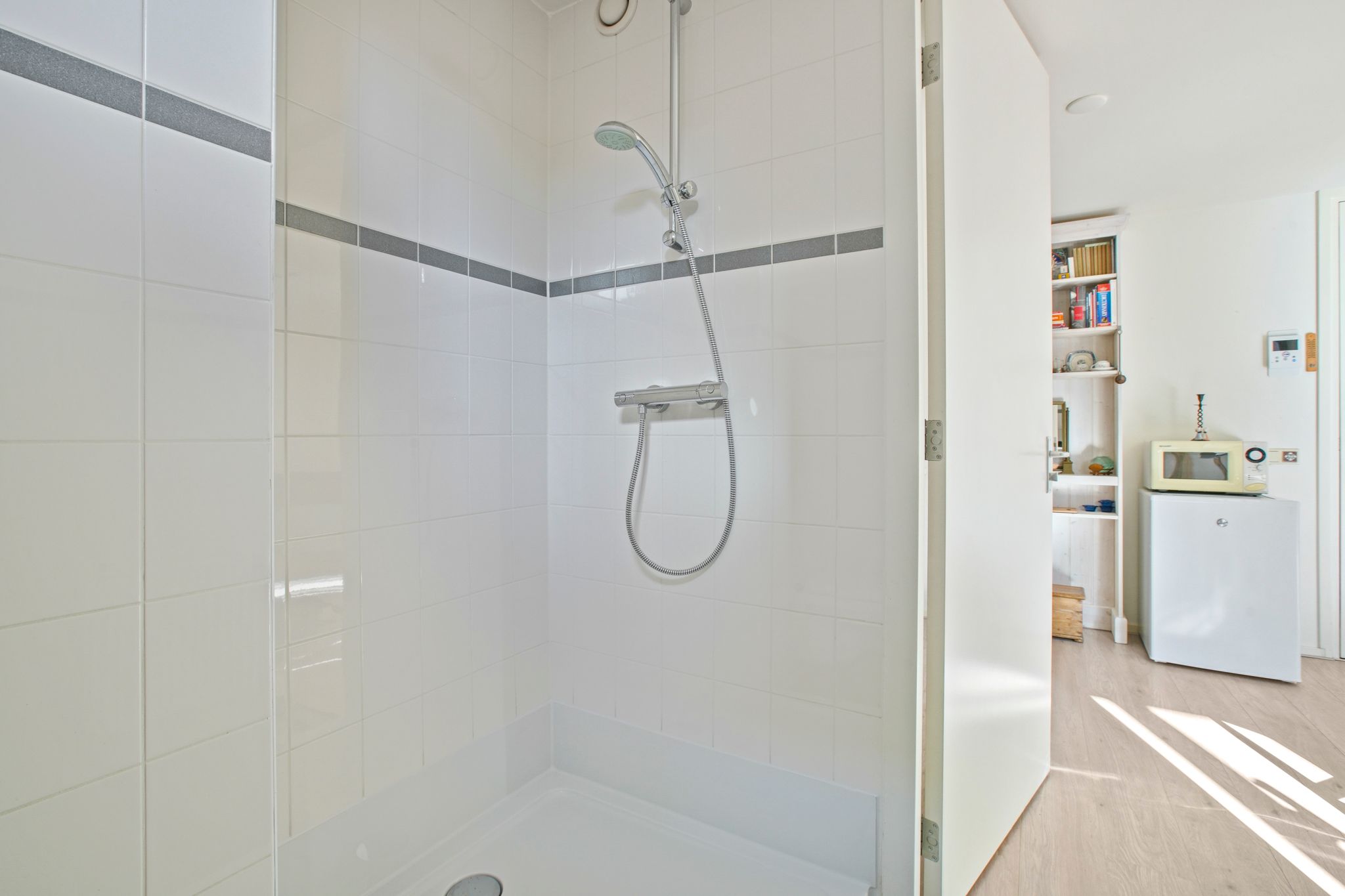 Foto 12 van Van Noordtstraat 9-C