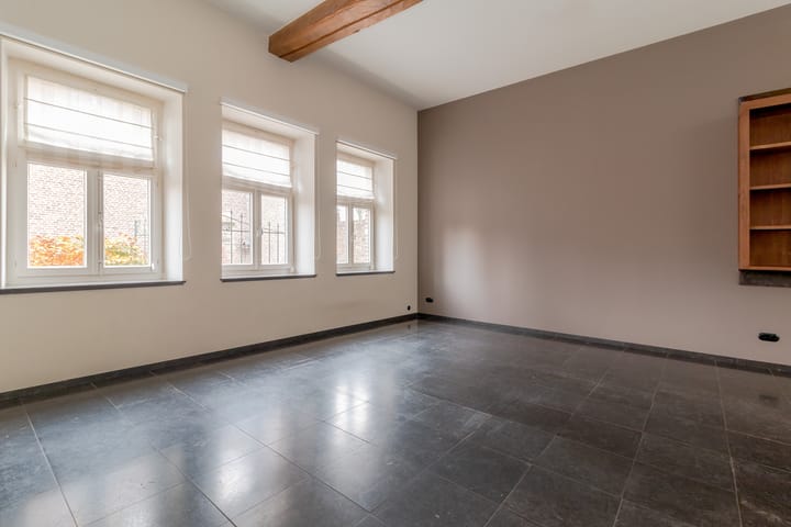 Photo 6 of Dorpsstraat 64-A