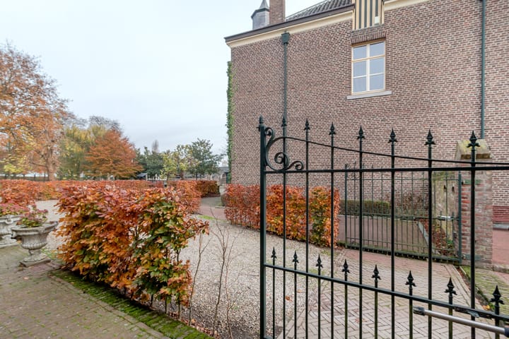 Photo 32 of Dorpsstraat 64-A