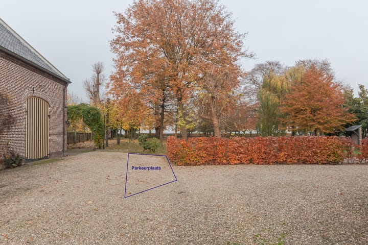 Photo 33 of Dorpsstraat 64-A