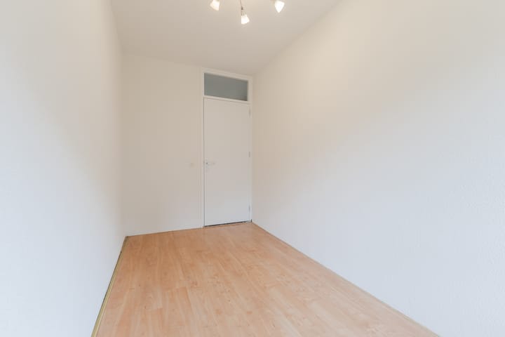 Foto 12 van Aert van Neslaan 119