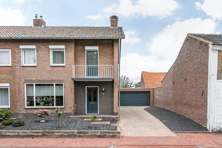 Photo 2 of Kluisstraat 59