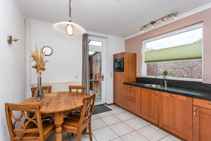 Foto 13 van Kluisstraat 59