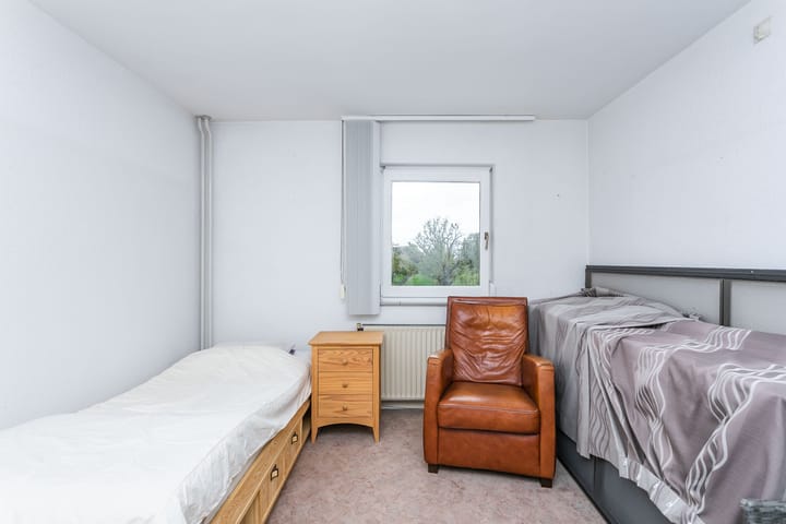 Foto 28 van Kluisstraat 59