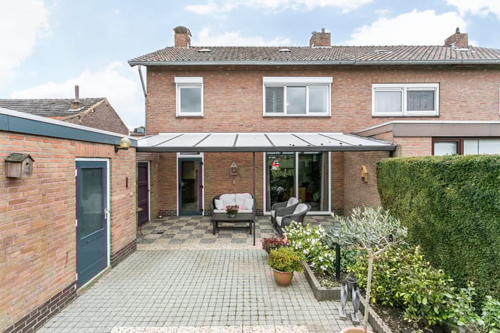 Foto 33 van Kluisstraat 59