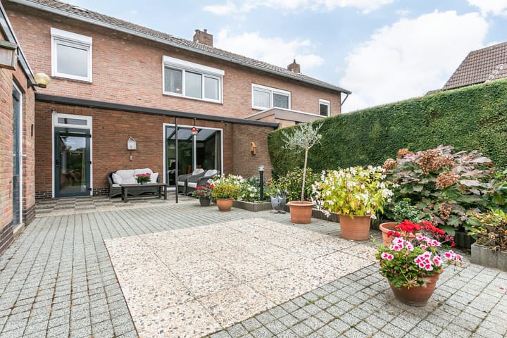 Foto 35 van Kluisstraat 59