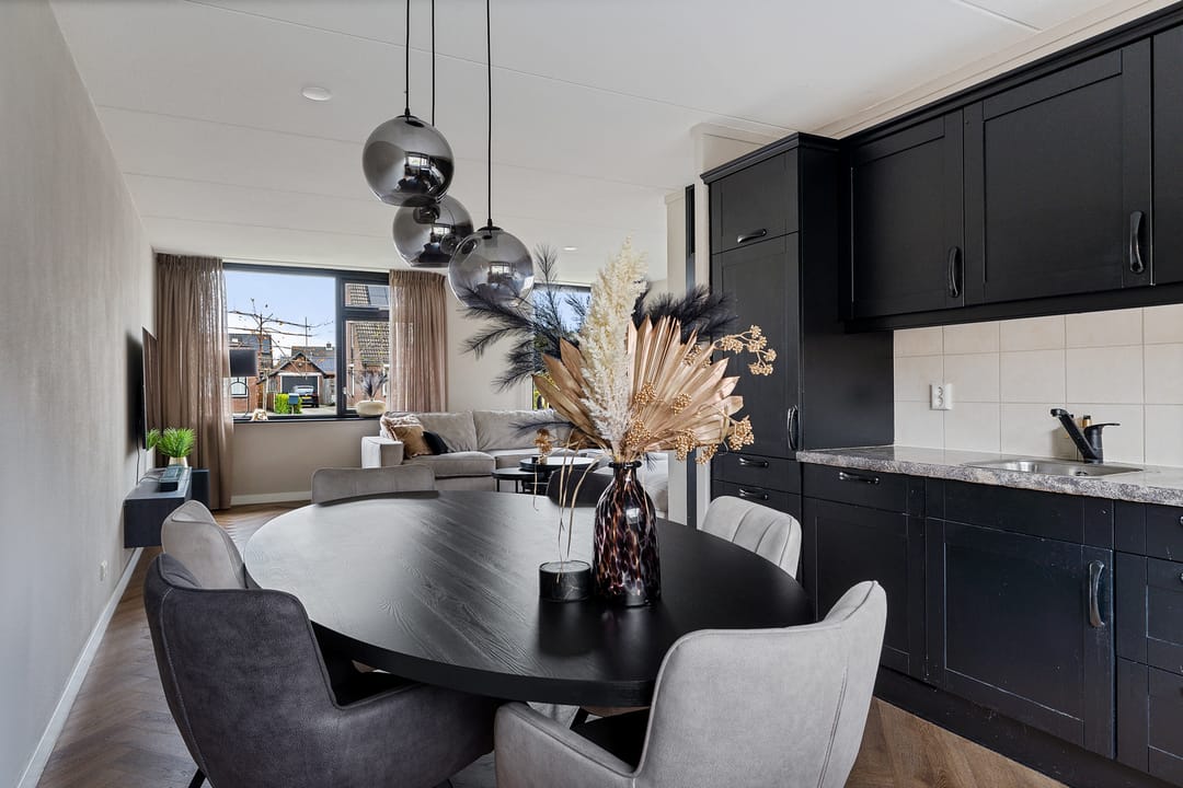 Foto 11 van Thorbeckestraat 47