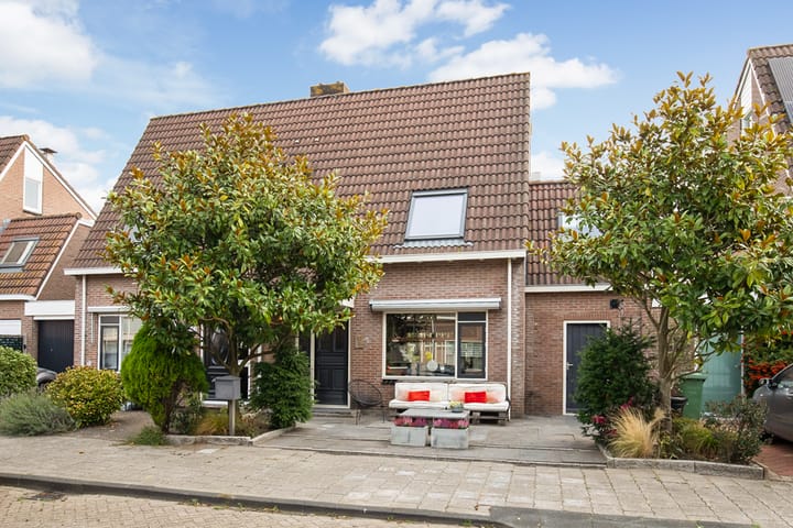Photo 1 of Dick Tolstraat 17