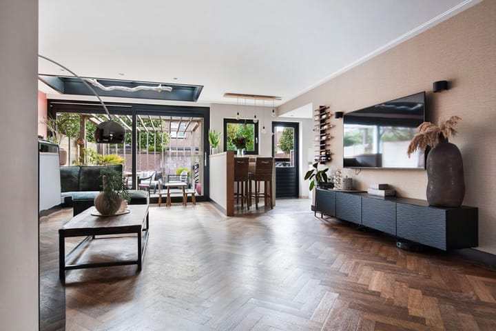 Photo 8 of Dick Tolstraat 17