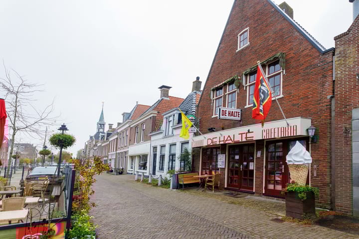 Markt 8, Makkum