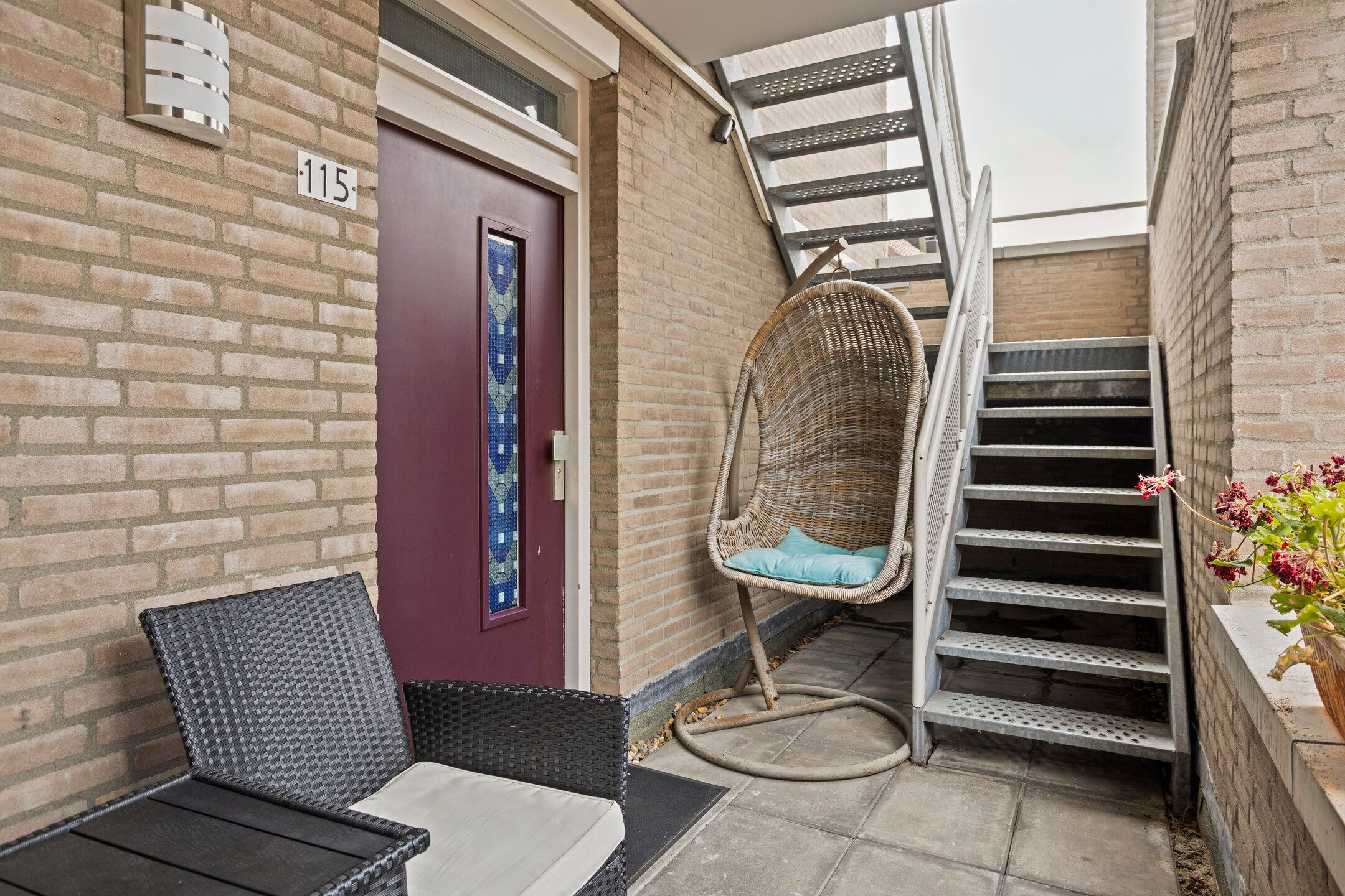 Photo 9 of Vincent van Goghplein 115