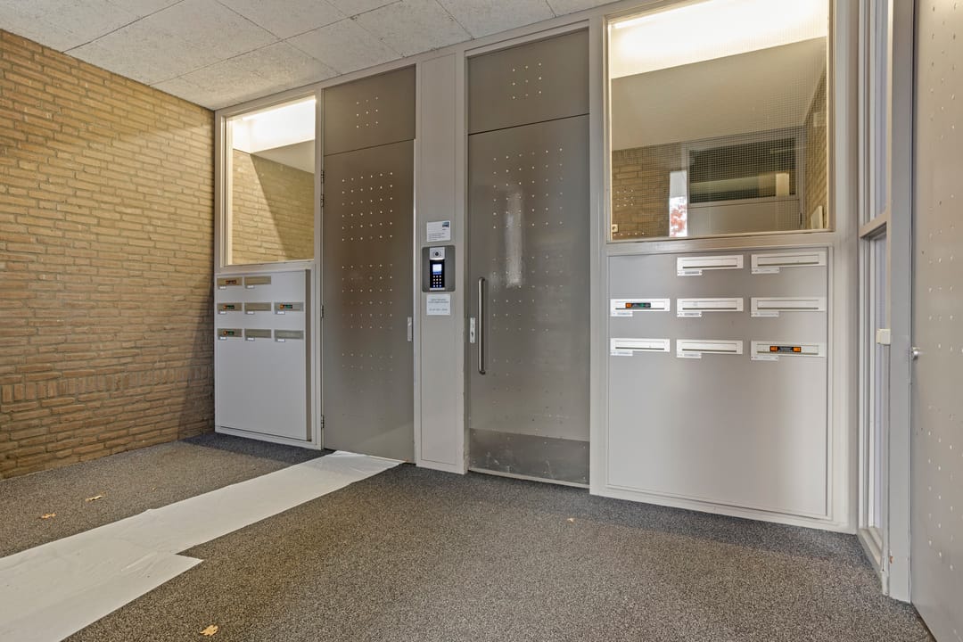 Photo 8 of Vincent van Goghplein 115