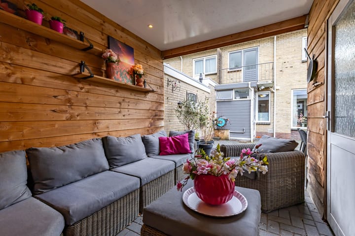 Foto 44 van R.J. Doumastraat 5