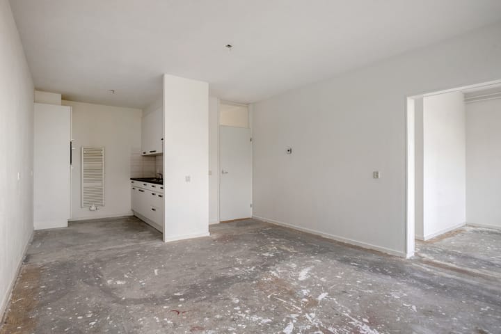 Photo 4 of Engelsmanplaat 111