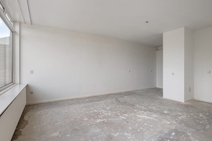 Photo 12 of Engelsmanplaat 111