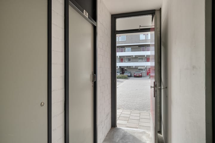 Photo 29 of Engelsmanplaat 111