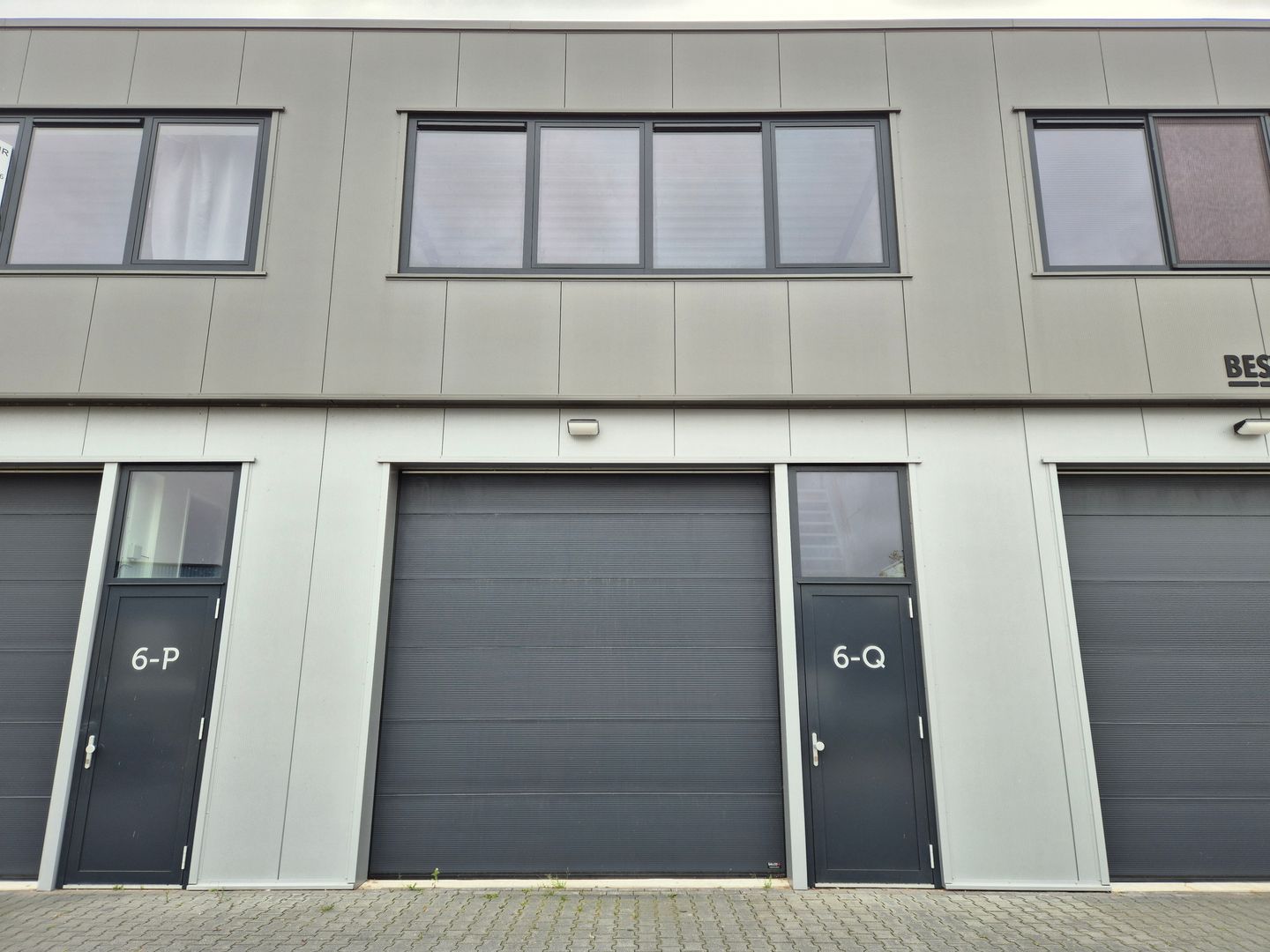 View photo 1 of Nijverheidsweg 6-Q