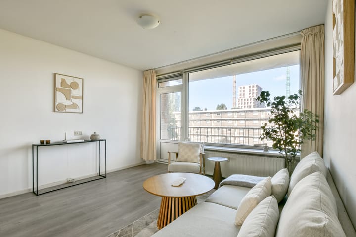 Foto 8 van Mr. G. Groen van Prinstererlaan 307