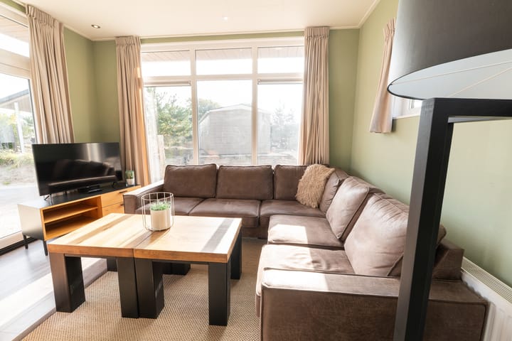 Photo 2 of Parkweg 2-303