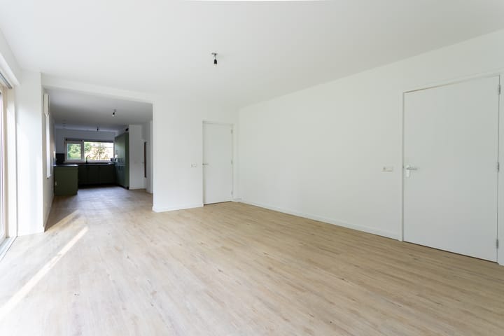 Photo 9 of Jan van Galenlaan 31