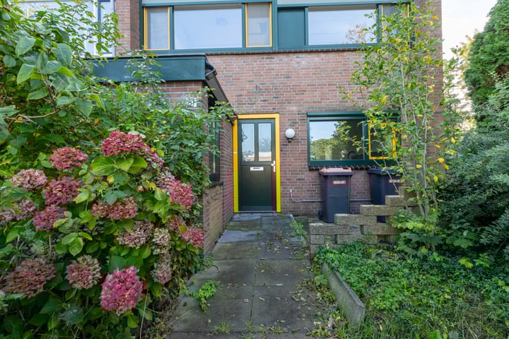 Photo 48 of Jan van Galenlaan 31