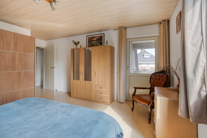 Photo 23 of Broekstraat 16