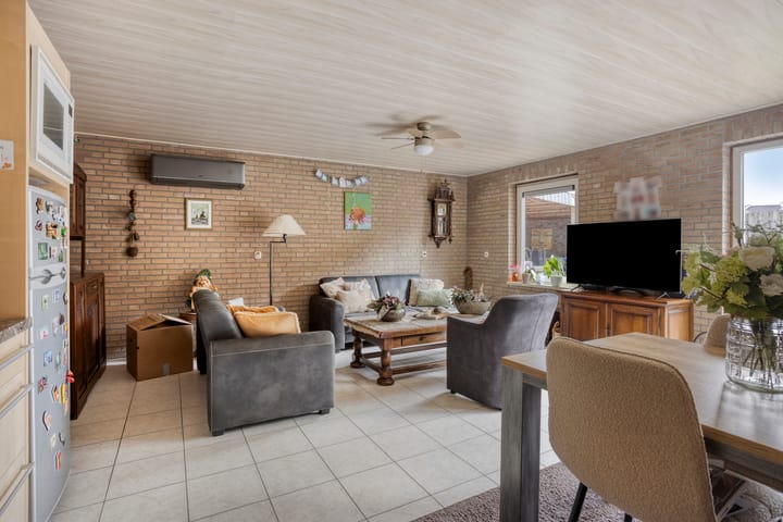 Photo 35 of Broekstraat 16