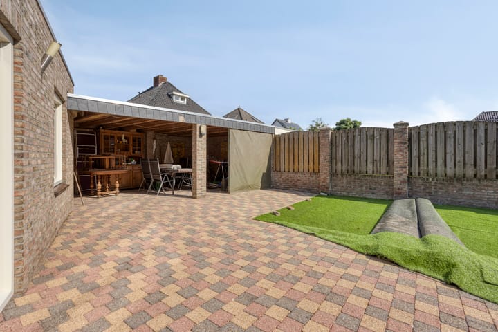 Photo 42 of Broekstraat 16