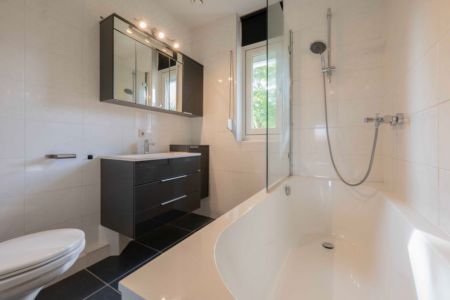 Foto 20 van Alverno 12