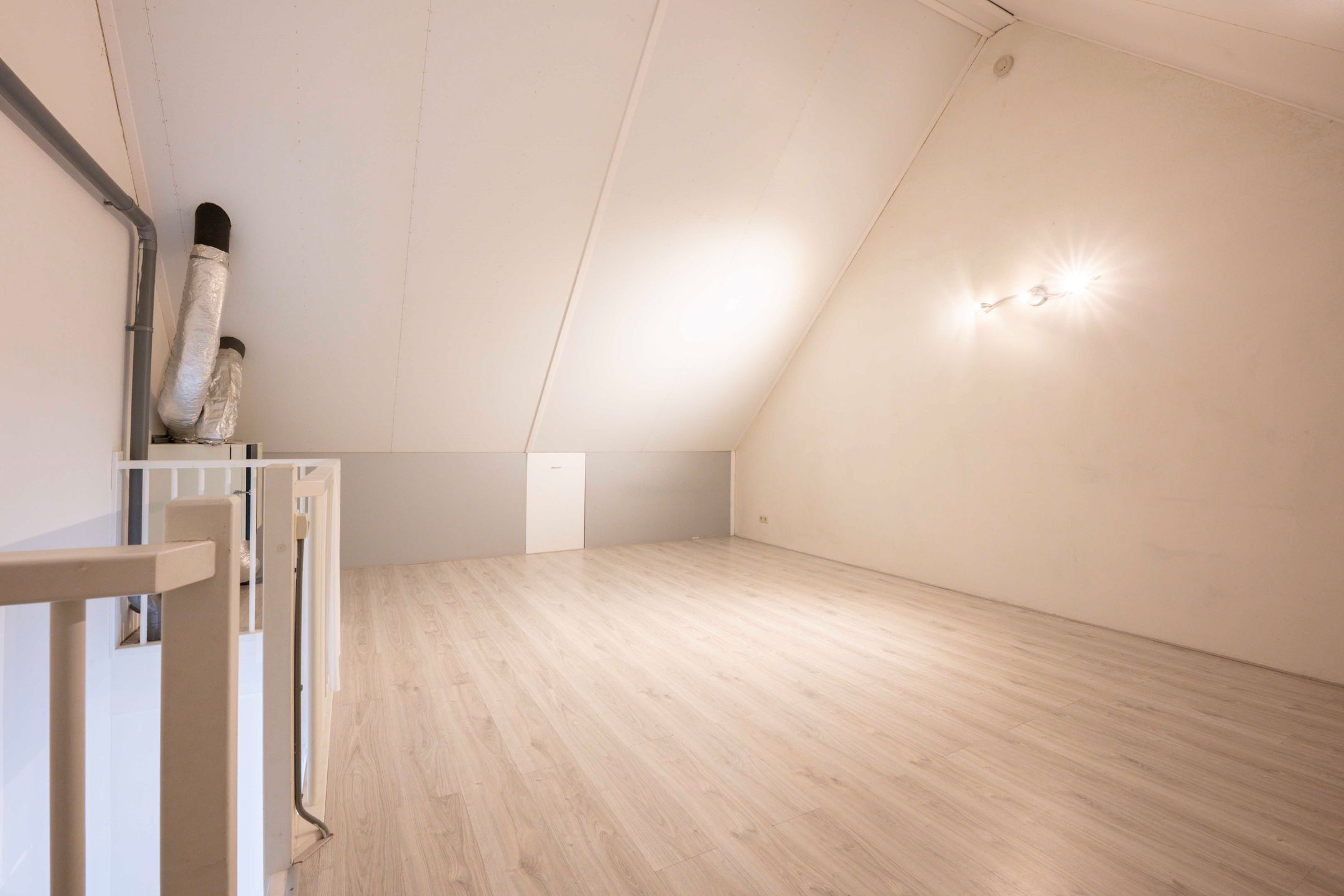 Foto 27 van Alverno 12