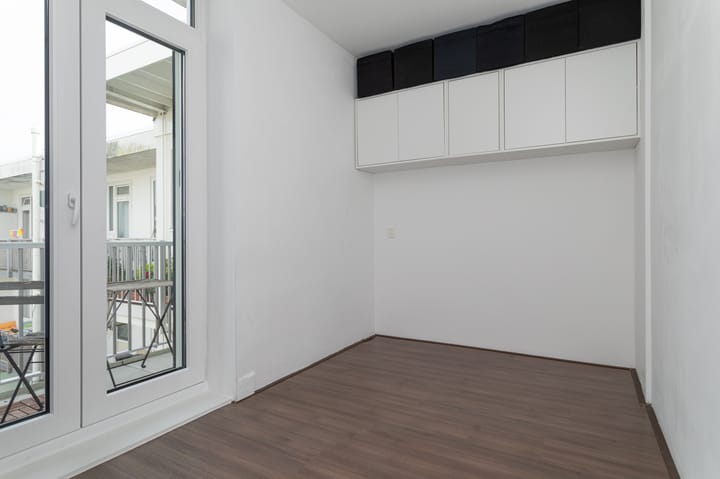 Photo 24 of Hudsonstraat 142-3