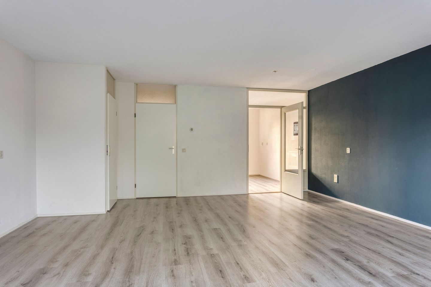 Foto 10 van Albadastins 60