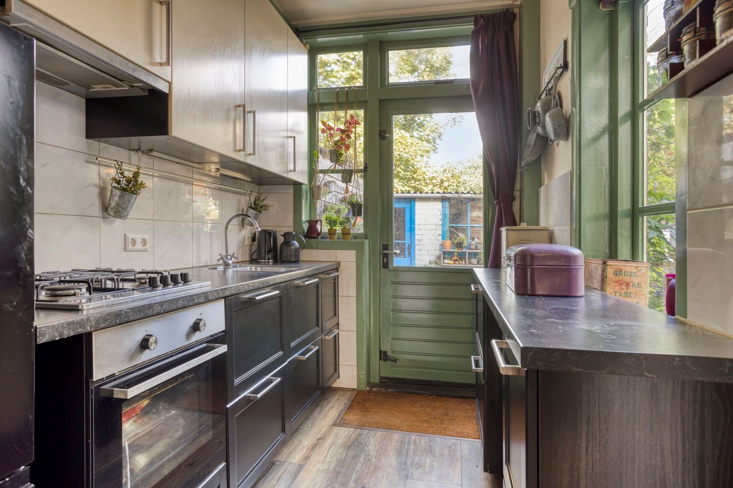 Foto 14 van Ternatestraat 1