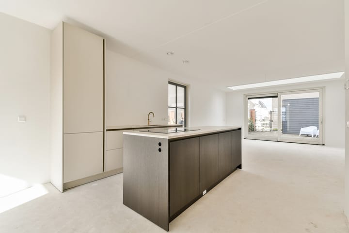 Foto 9 van Petersburgsingel 57