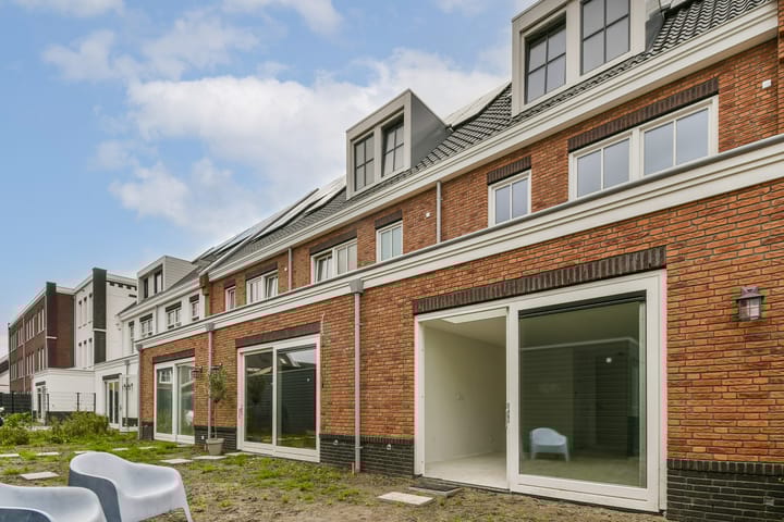 Foto 17 van Petersburgsingel 57