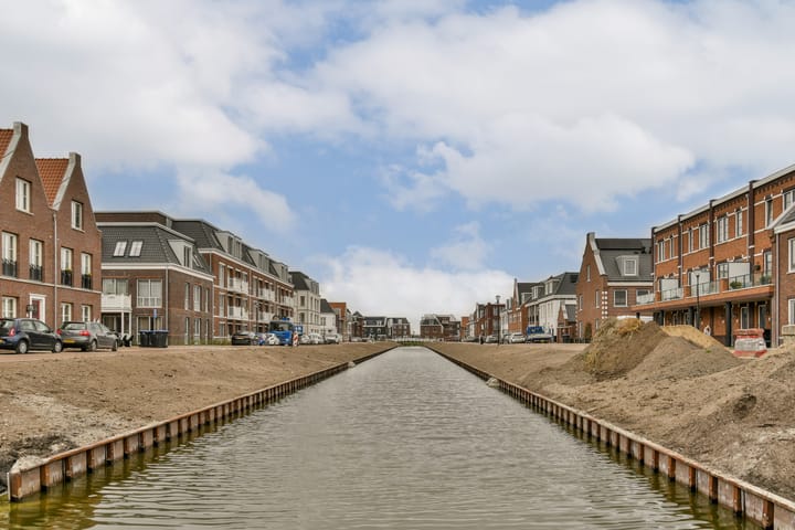 Foto 30 van Petersburgsingel 57