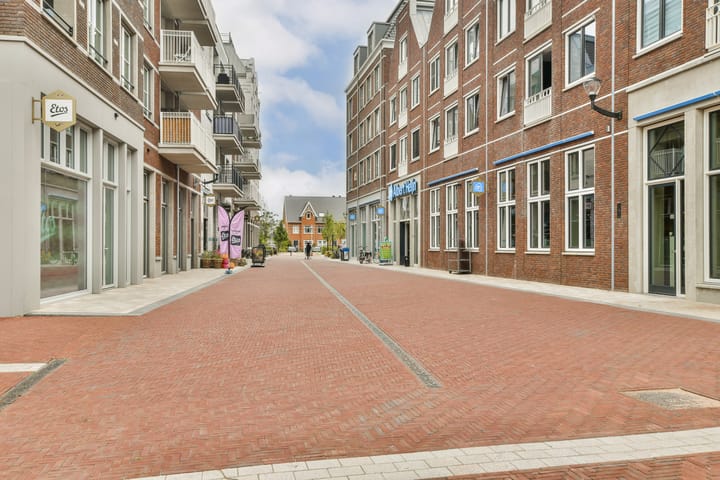 Foto 37 van Petersburgsingel 57