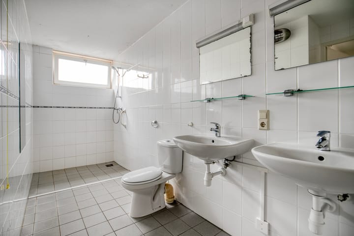 Photo 28 of Duke Ellingtonlaan 51