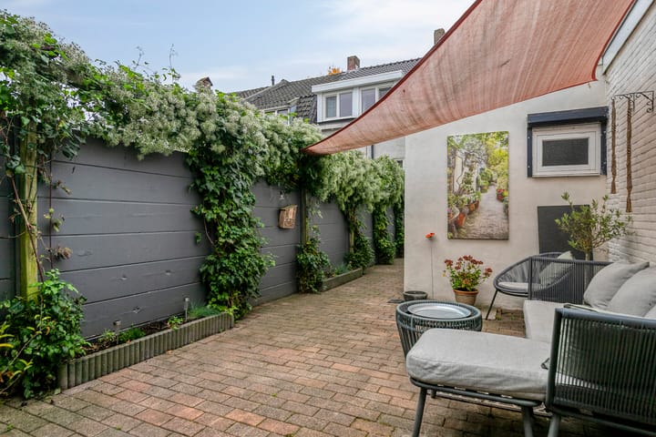 Foto 43 van Klaverstraat 2